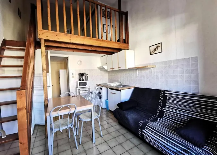 Grande Bleue - T1 Cab Mezz 6 Couchages Port Mae-7111 Villa